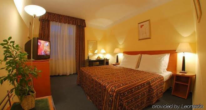 Harmony 3* Прага